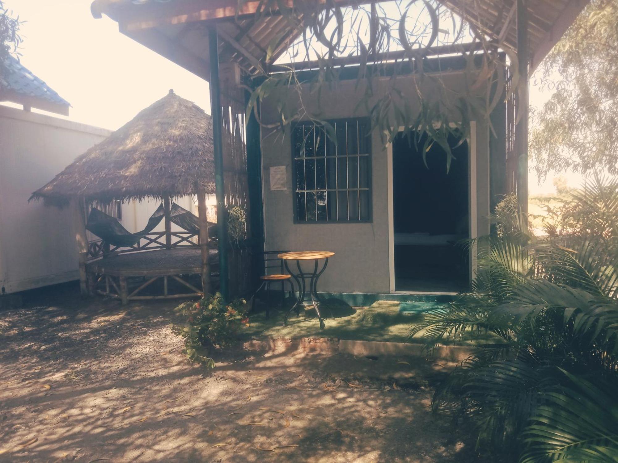 La Plage De Kampot By Lee & Hap Guest House Экстерьер фото
