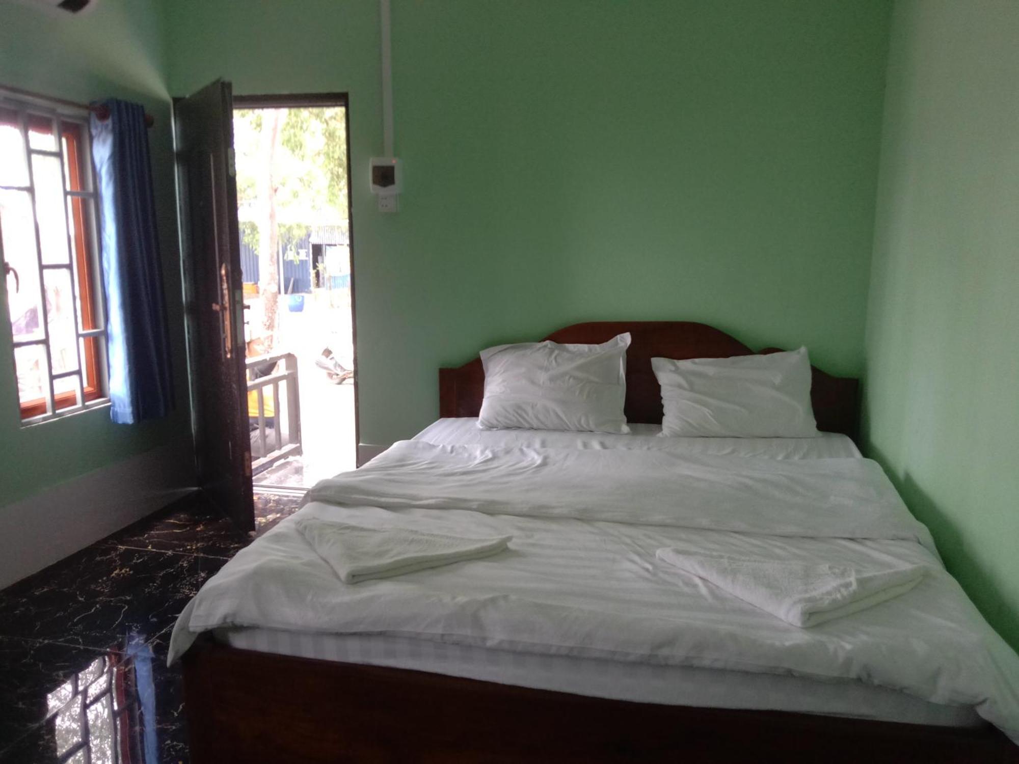 La Plage De Kampot By Lee & Hap Guest House Номер фото